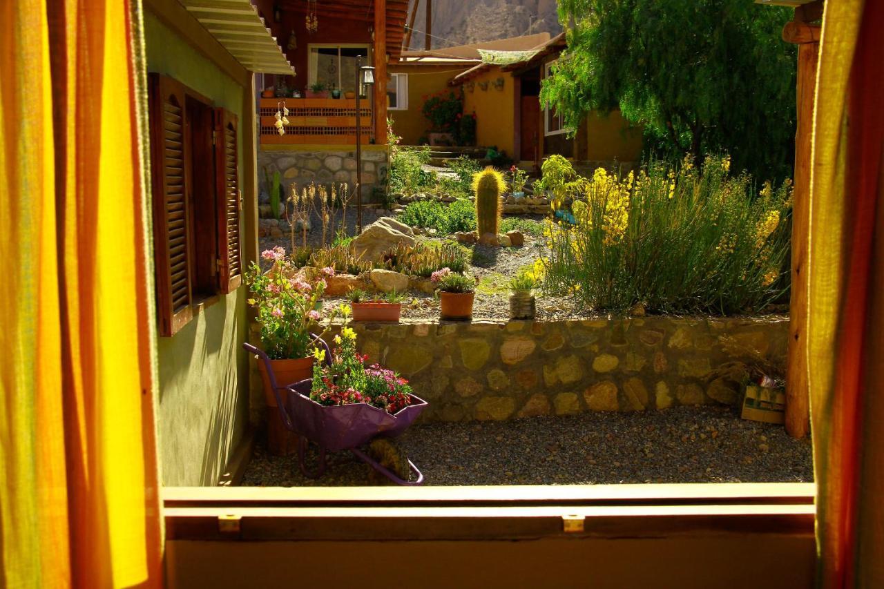 Retama Bed & Breakfast ตีลการา ภายนอก รูปภาพ